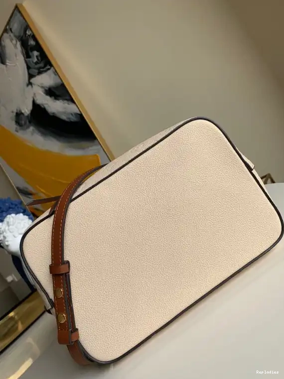 Repladies NEONOE VUITTON LOUIS MM 0513
